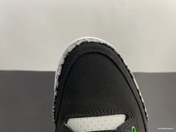 CT8532-030 Pine 3 Green Jordan Air 0819